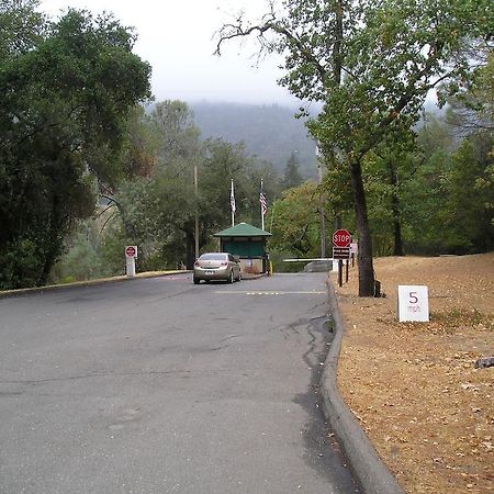 Russian River Camping Resort Cottage 7 Cloverdale Exterior foto